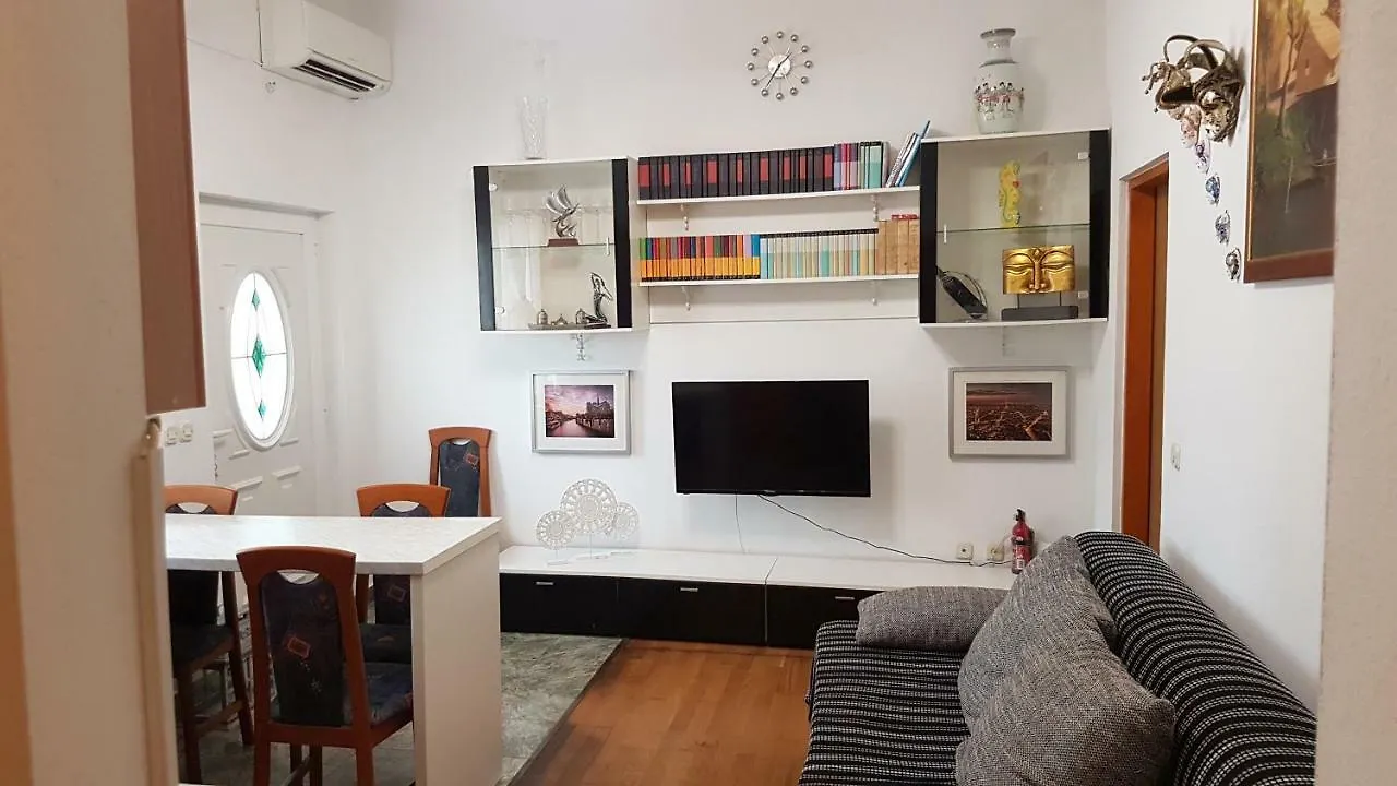 Apartments Lavanda 0*, Biograd Na Moru